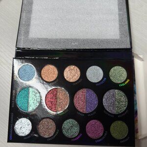 NIB DANESSA MYRICKS Lightwork Volume V “I Am Palette” eyeshadow 18.8g